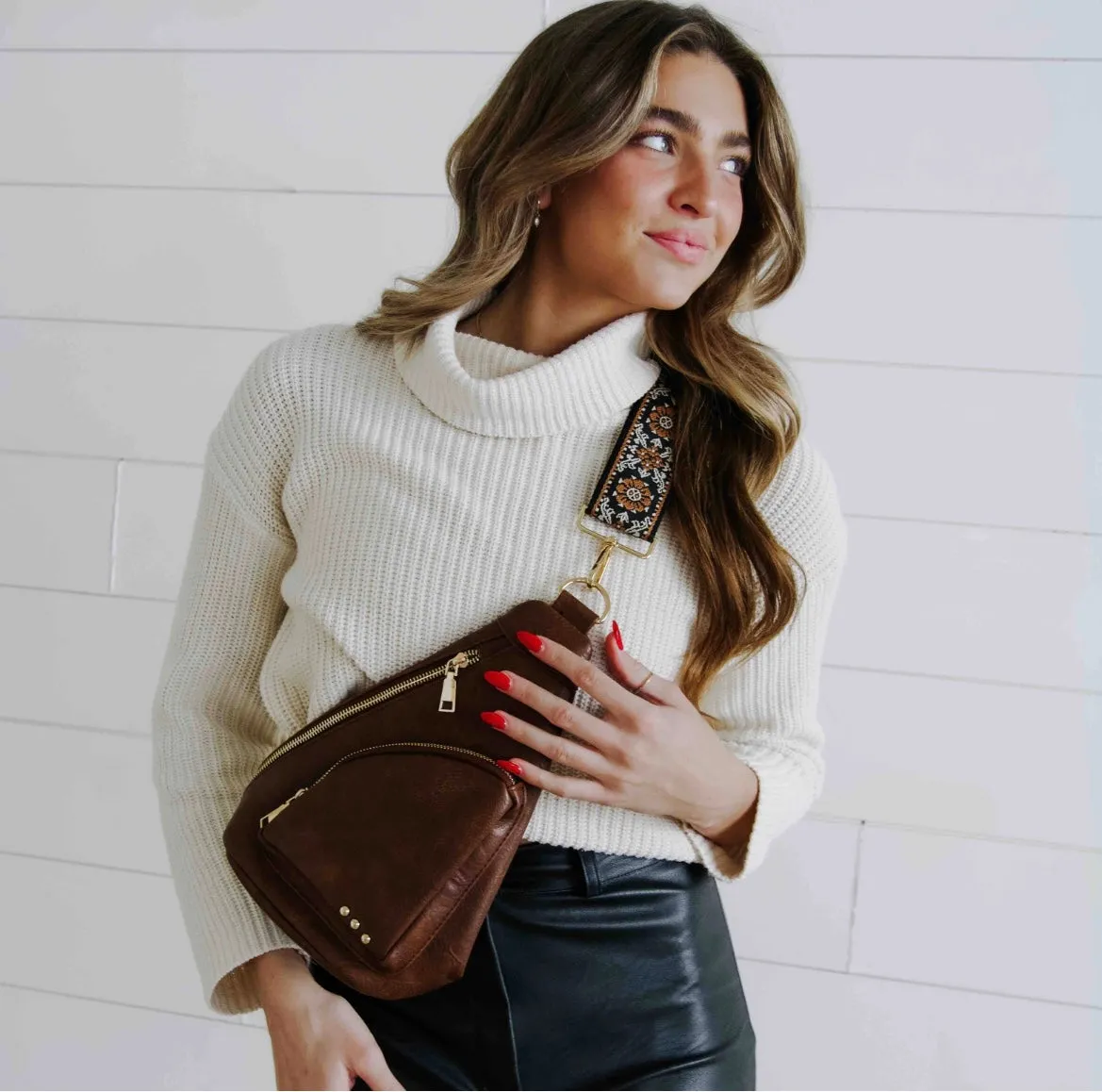 Austin Sling Bag