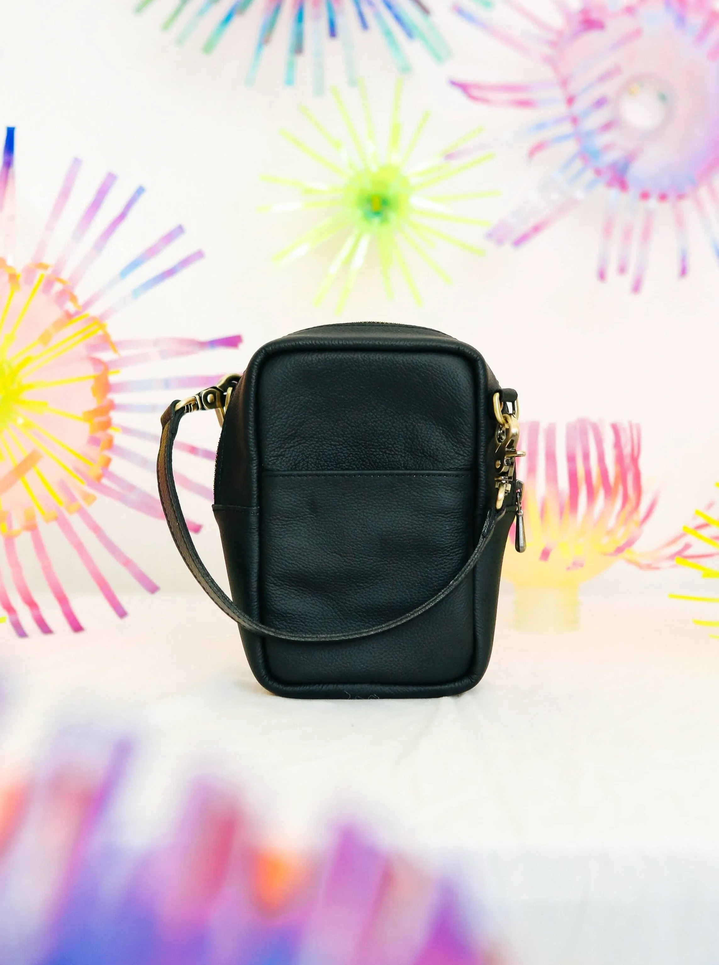 [Leeroy New x R2R] Sacred Heart Crossbody Bag Black