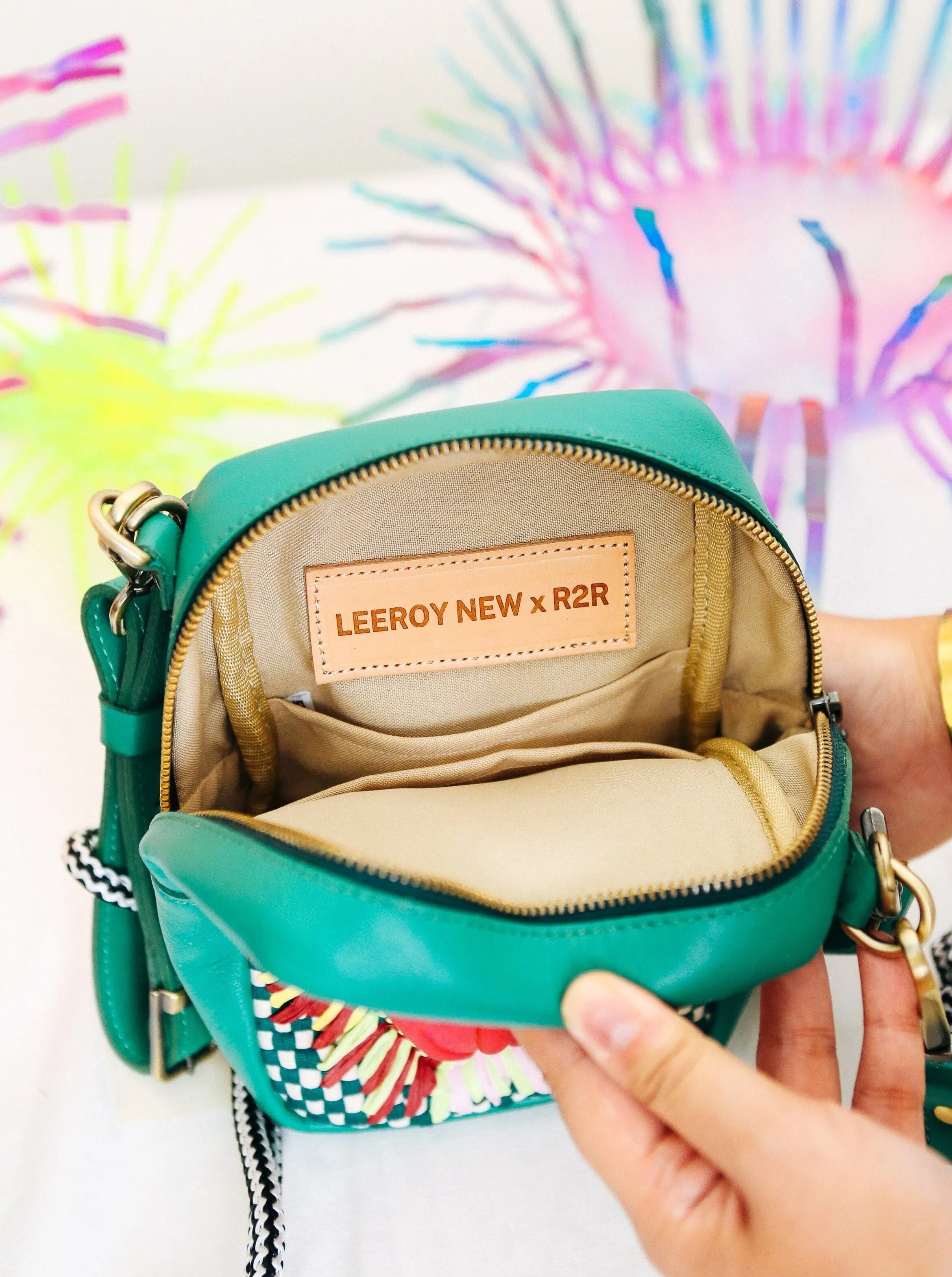[Leeroy New x R2R] Sacred Heart Crossbody Bag Green