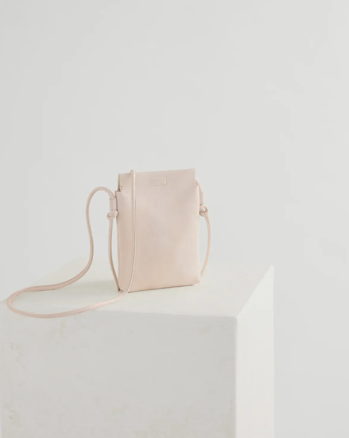 Marina Pouch - Ivory