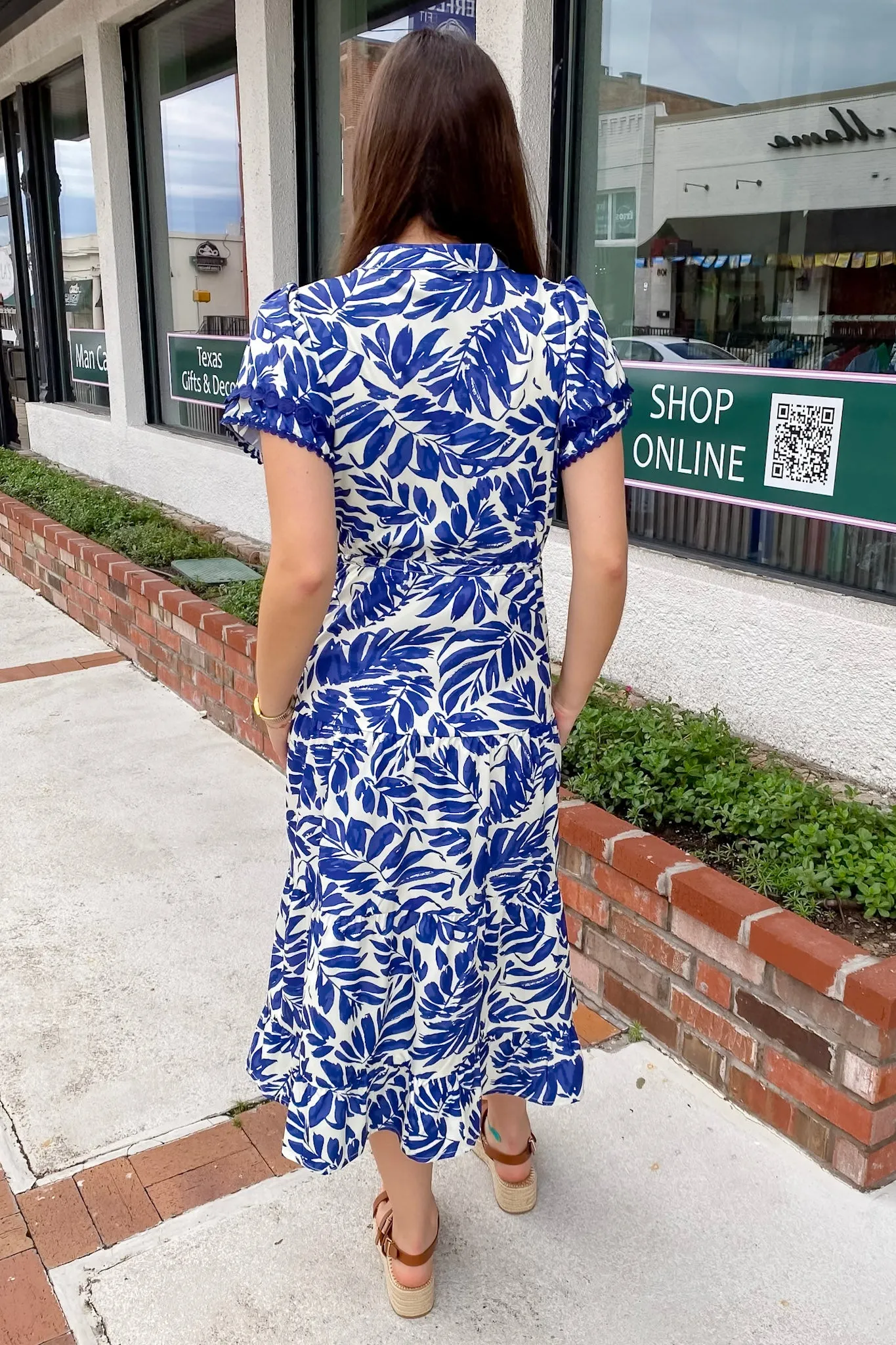 Paint the Shore Floral Print Blue Midi Dress