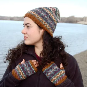 Seawall Hat & Mittens by Mary O'Shea in British Breeds 4ply