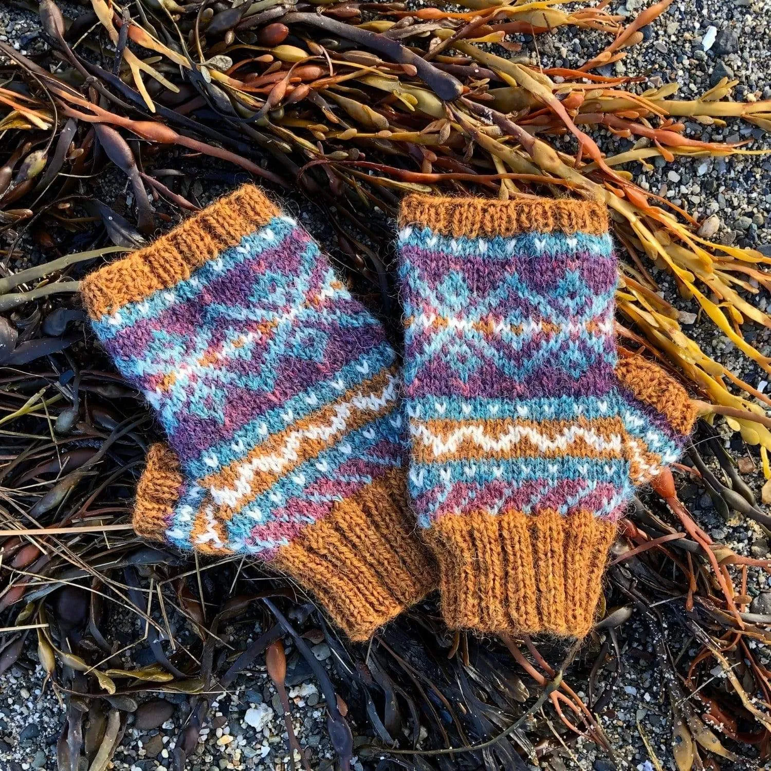 Seawall Hat & Mittens by Mary O'Shea in British Breeds 4ply